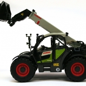 Claas Scorpion 7044